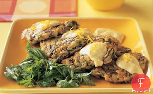 Frittelle di granchio con insalata di erbe e Limone Meyer Aïoli