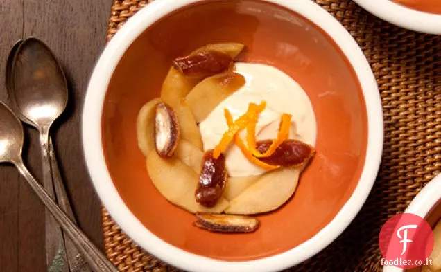 Composta di mele con formaggio di yogurt al sidro di mele