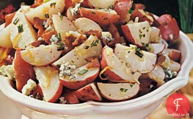 Insalata di patate e formaggio blu