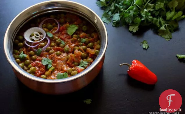 Piselli e curry di pomodoro