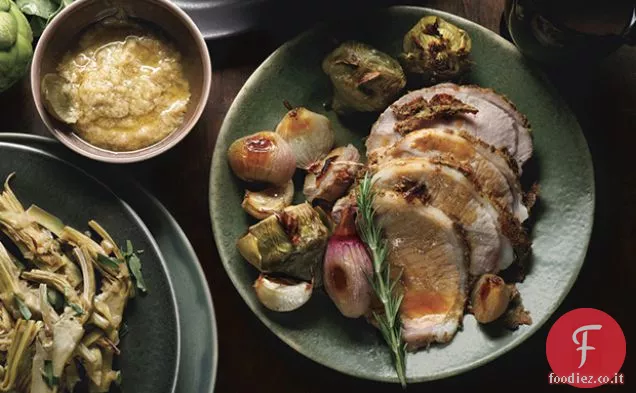 Lombo di maiale al Rosmarino e Senape con carciofi, scalogno e Vermouth Jus