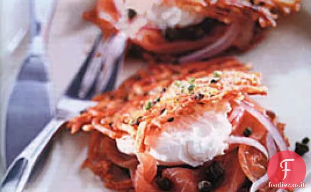 Scalogno Frittella di patate e panini al salmone affumicato