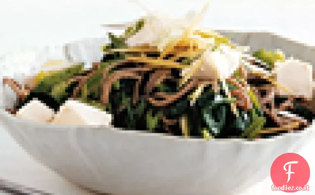 Soba refrigerata con Tofu e piselli a scatto di zucchero