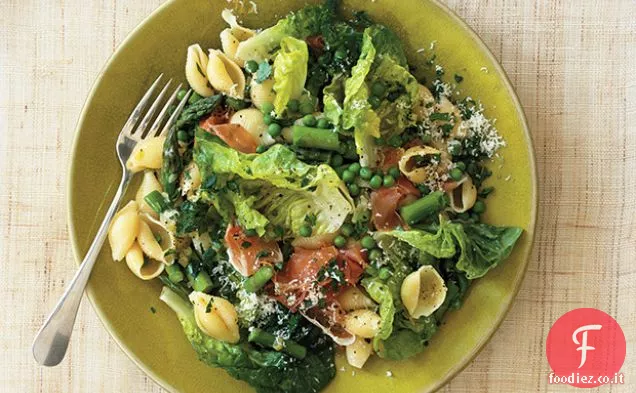 Pasta con Piselli, Asparagi, Lattuga al burro e Prosciutto