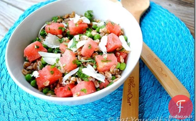 Insalata estiva di piselli, anguria e farro