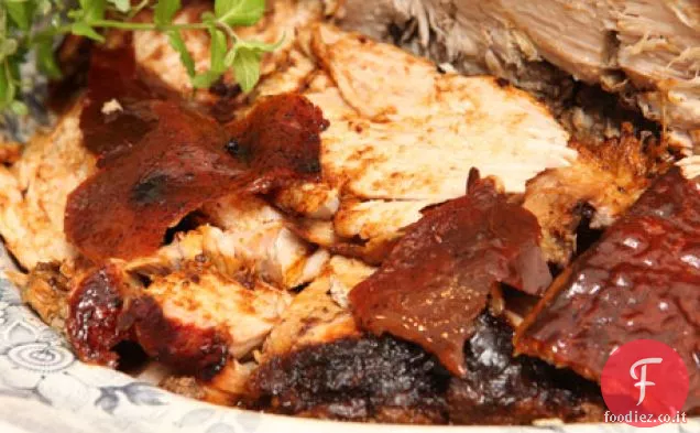 Il maiale arrosto di Santiago de Cuba marinato in un pimento aglio-Cumino Adobo (Cerdo Brujo)