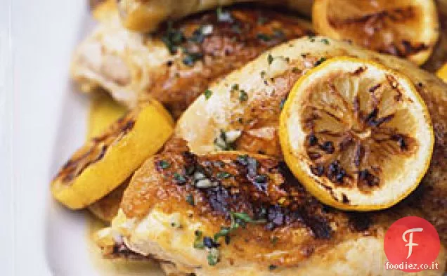 Pollo alla griglia con limone, aglio e origano