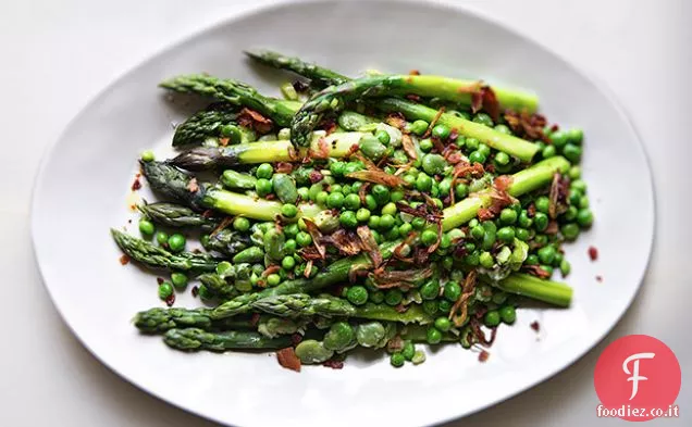 Insalata di piselli, asparagi e Fave