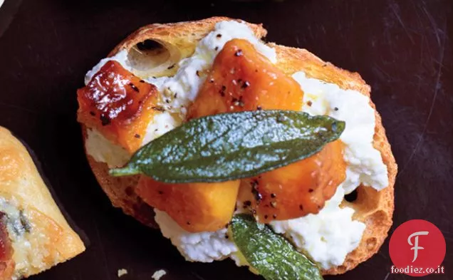 Crostini di Zucca, Ricotta e Salvia