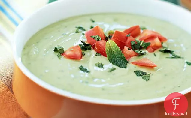 Zuppa di avocado e menta refrigerata