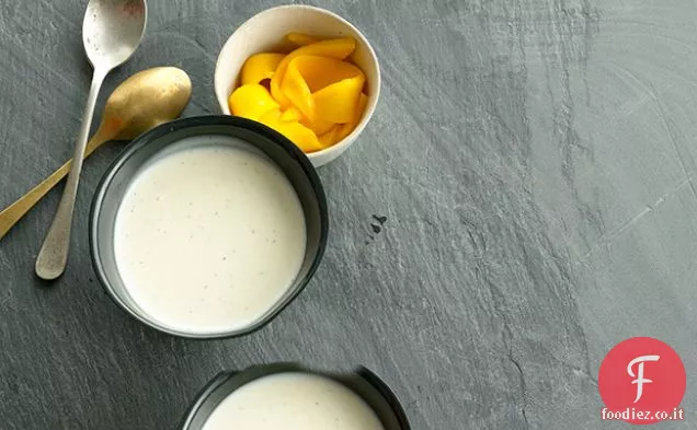 Crema pasticcera al miele e limone con frutta