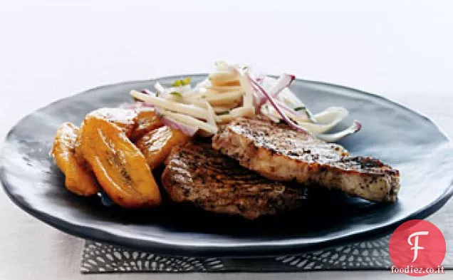 Braciole di maiale Jerk con cuori di insalata di palme e piantaggine dolce