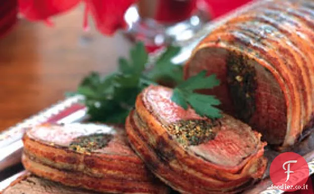 Filetto di manzo avvolto con pancetta con ripieno di erbe