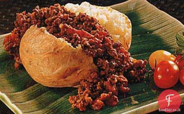 Patate al forno con peperoncino speziato di manzo