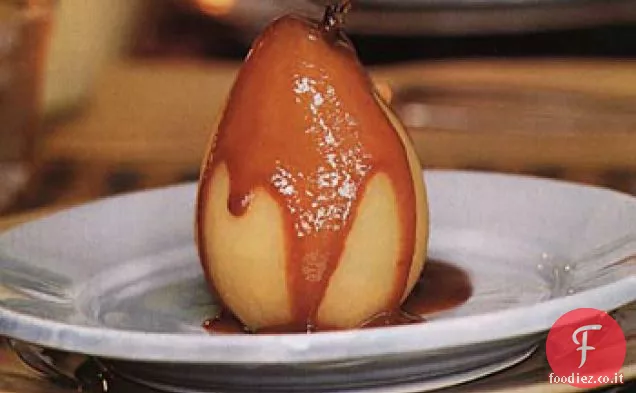 Pere in camicia con salsa al caramello speziato