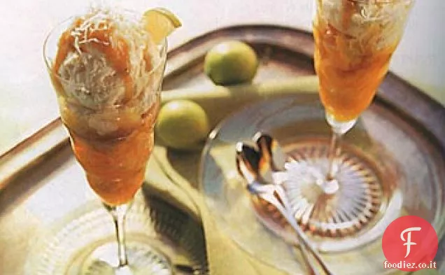 Parfaits tropicali del gelato e del sorbetto