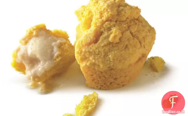 Muffin di pane di mais con burro d'acero