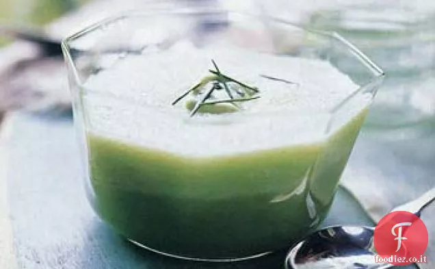 Zuppa di cetrioli con crema di Wasabi-Avocado