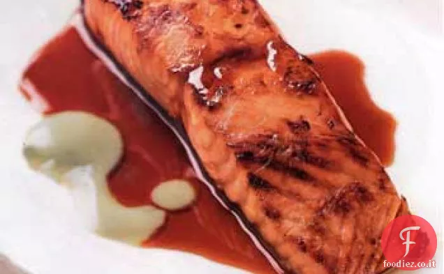 Salmone con miele di soia e salse Wasabi