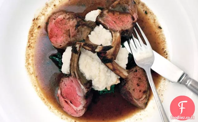 Costolette di agnello e purea di spinaci e rape