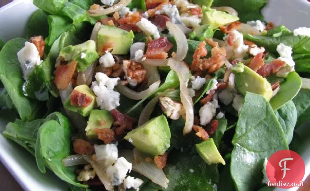 Insalata di spinaci caricata