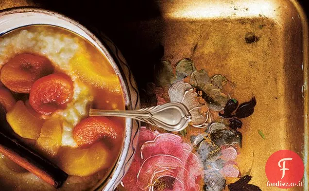 Tapioca con mele stufate e albicocche