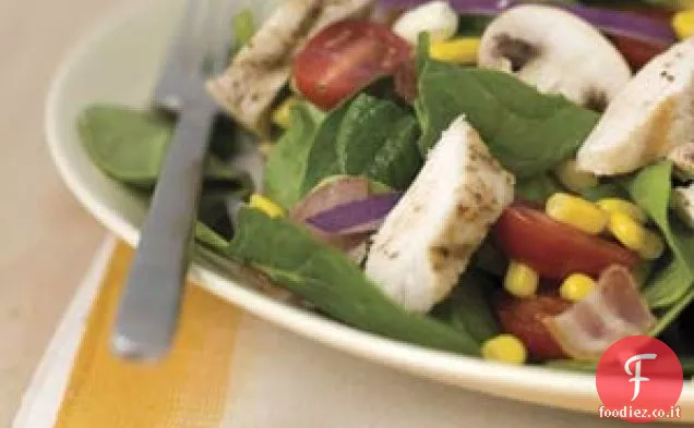 Insalata di spinaci di primavera con pollo