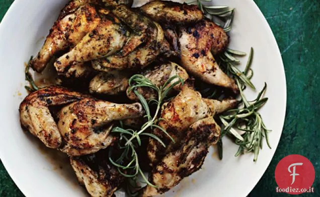 Poussins alle erbe alla griglia