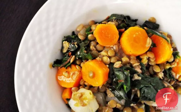 Insalata di lenticchie e carote con cavolo