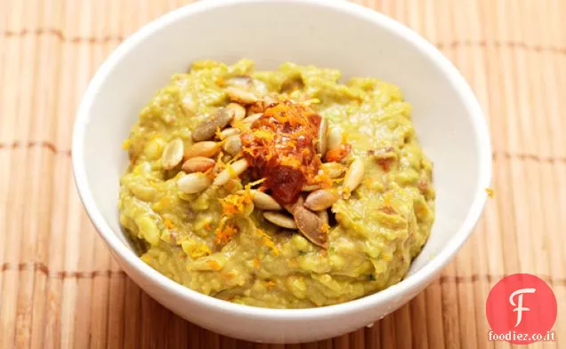 Chipotle - Guacamole arancione con semi di zucca tostati