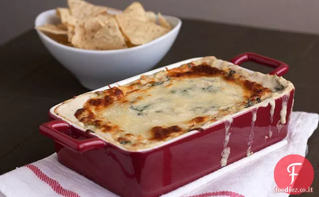 Salsa calda e leggera di spinaci e carciofi
