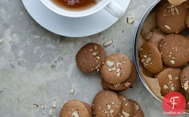 Amaretti Thins / Biscotti Croccanti alle mandorle (senza glutine, senza cereali, Paleo Friendly)