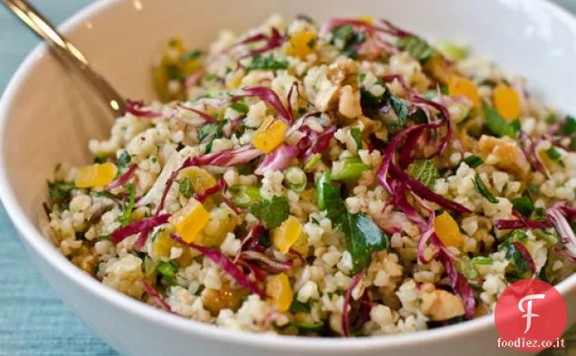 Insalata Bulgur con Albicocche, Radicchio, Erbe Aromatiche e Noci