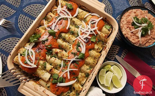 Spinaci vegan e Enchiladas Hominy con crema di anacardi piccante