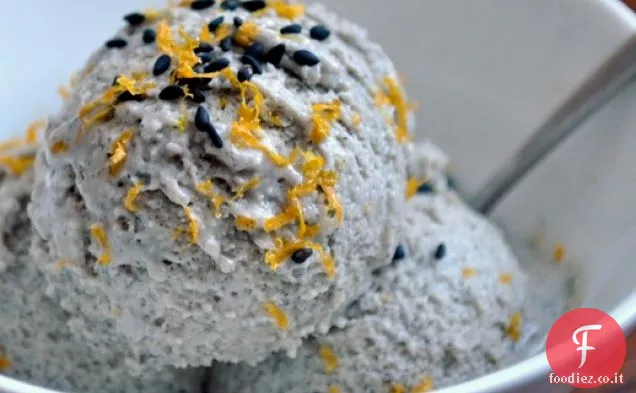 Scavato: Sesamo nero e gelato all'arancia