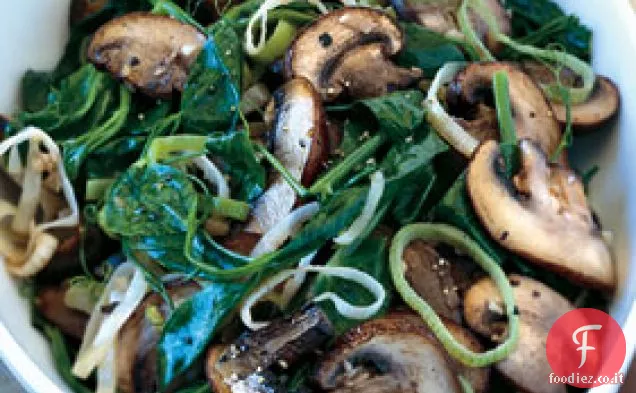 Viticci di pisello con Funghi Crimini e porri