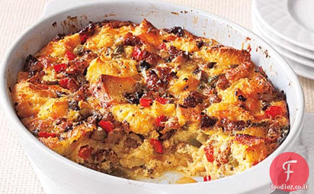 Casseruola di salsiccia, uova e verdure