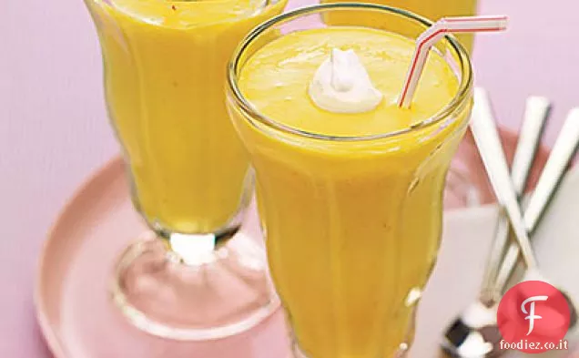 Frullati di pesche e panna