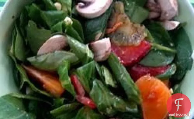 Insalata di spinaci di primavera