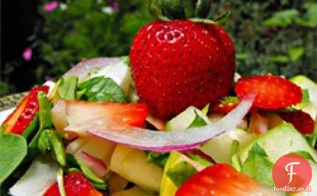 Insalata di spinaci alla fragola di primavera