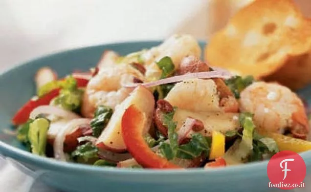 Insalata di patate mediterranee con gamberi e Feta