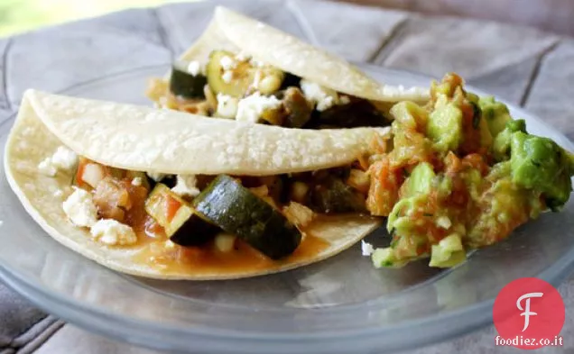 Tacos di Mais di zucchine con Affresco di Queso