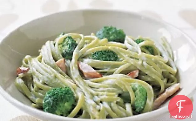 Linguine di Spinaci con Prosciutto e Broccoli