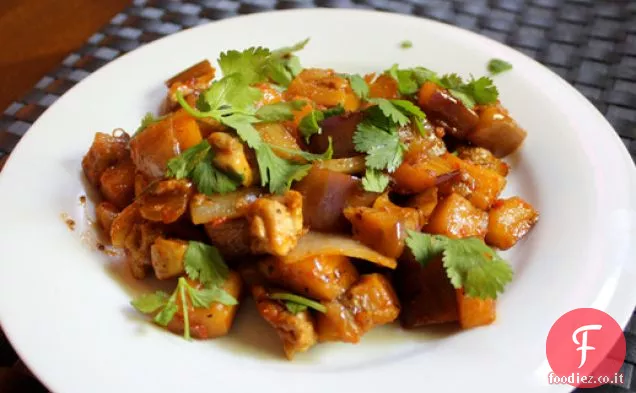 Cena stasera: pollo e melanzane in salsa di fagioli neri
