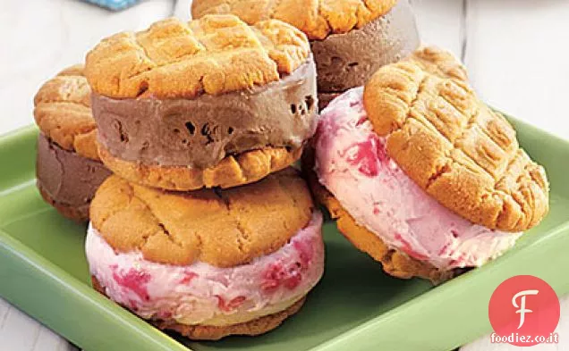Panini gelato al burro di arachidi