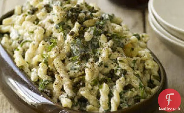 Pasta Cremosa con Spinaci e Capperi Fritti