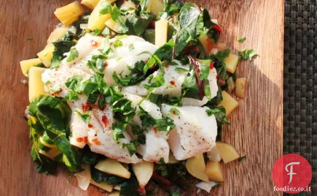 Pesce al vapore con bietole e patate Hash