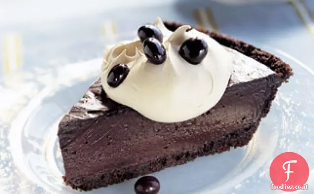 Torta di budino al triplo cioccolato con crema al cappuccino