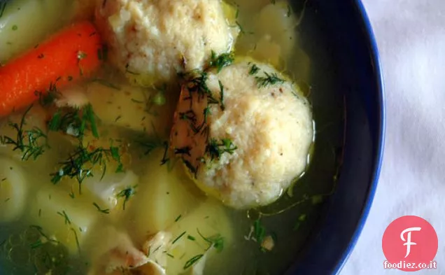 Zuppa di pollo con palline di Matzo