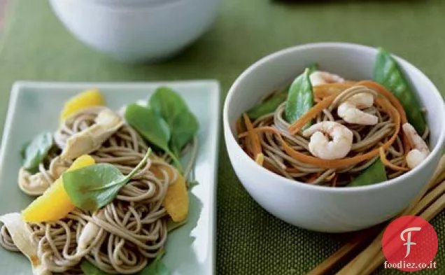 Insalata di noodle Soba